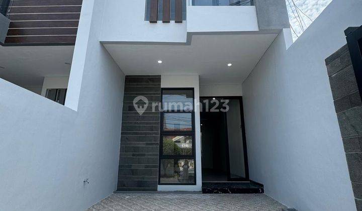  Rumah Baru 2lt Klampis Surabaya Siap Huni 1