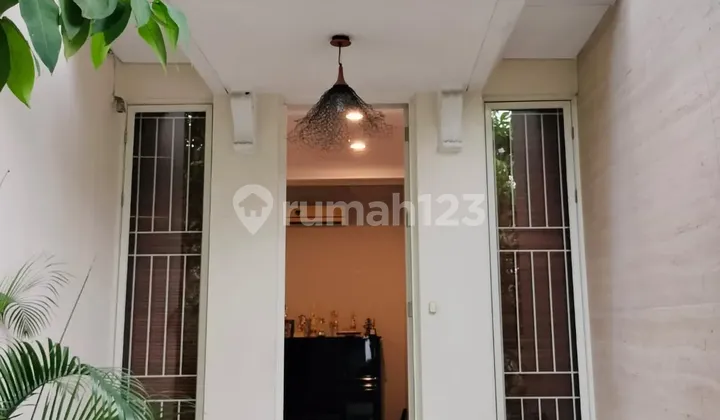 Rumah Dijual Hot Price 5,25 Surabaya Barat Pakuwon