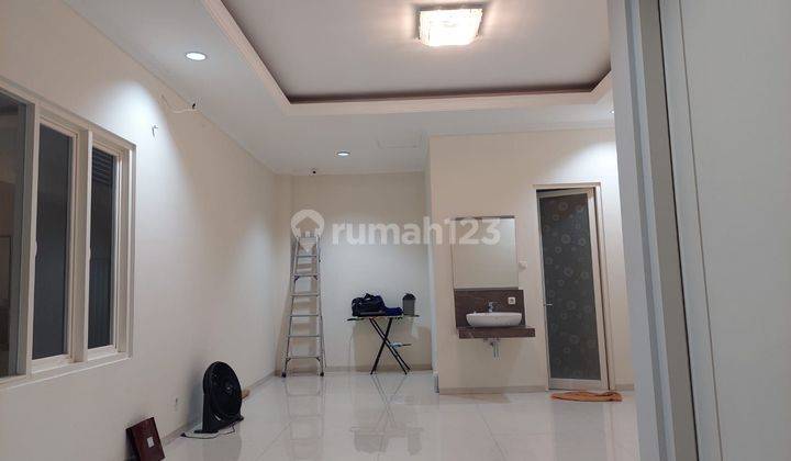 Rumah Di Jual Villa Valencia  Lontar Dkt Ptc Surabaya Barat  2