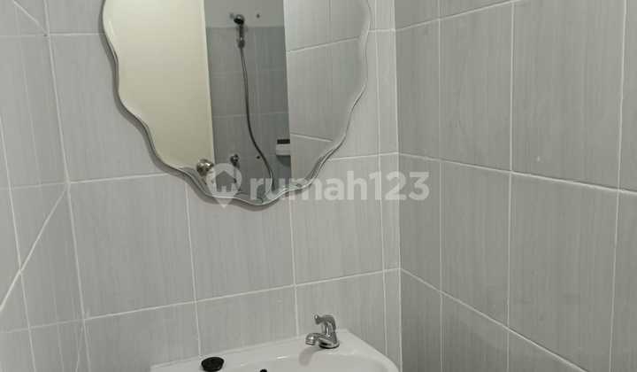 Apartemen Puncak Cbd Dekat Graha Family Surabaya Barat  2