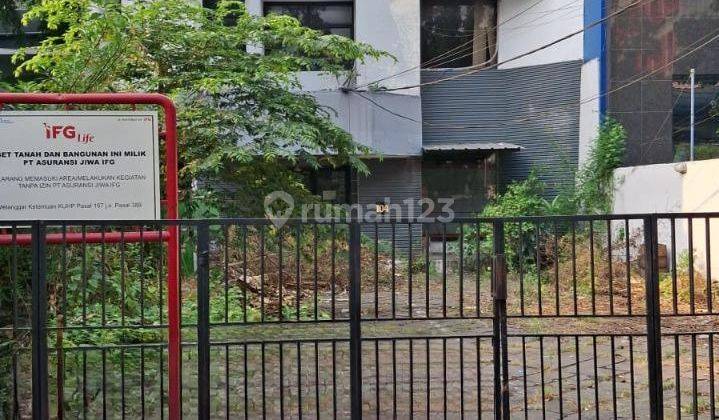 Dijual Lelang Gedung Kantor 3 Lantai Lokasi Strategis Menteng 2