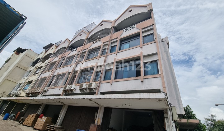 Ruko Gadeng 3 Mitra Bahari Terawat Siap Masuk. Ruko Gadeng 3 Mitra Bahari Terawat Siap Masuk.