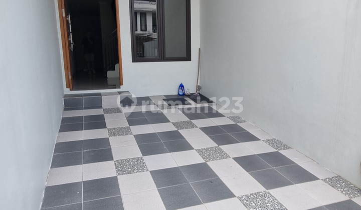 Rumah Baru Jakarta Barat, Siap Huni Taman Cosmos 1