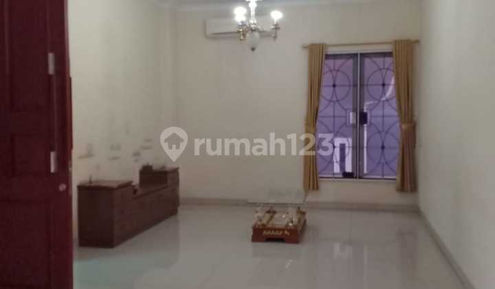 Bonus House Shop House - Suitable for Business, Teluk Buyung