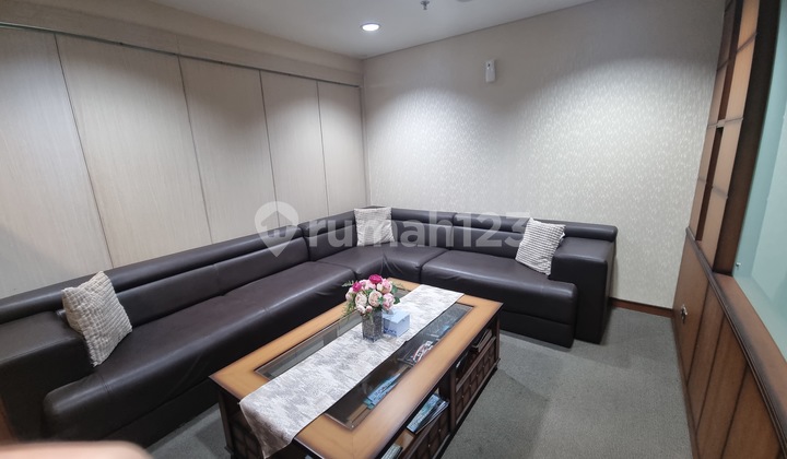 Fully Furnished Office Space Near LRT / Busway with Strata Title Fully Furnished Office Space Near LRT / Busway with Strata Title