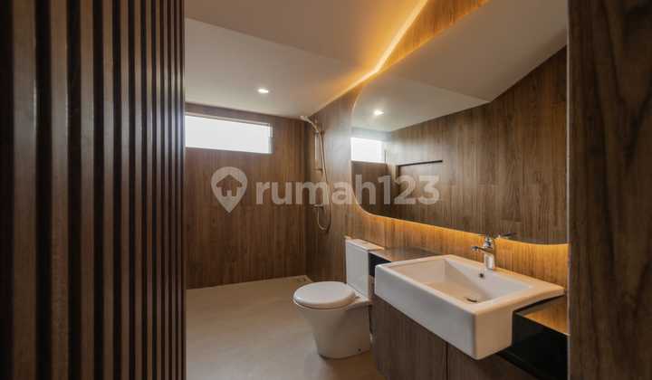 Luxury House With Waterfall Manyar East Surabaya 2