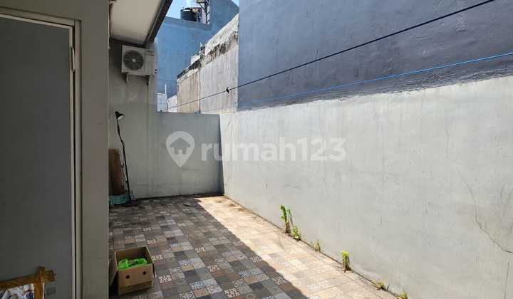 Sewa Rumah Full Furnish SDR 2 Sukolilo – Lokasi Tenang & Aman 2