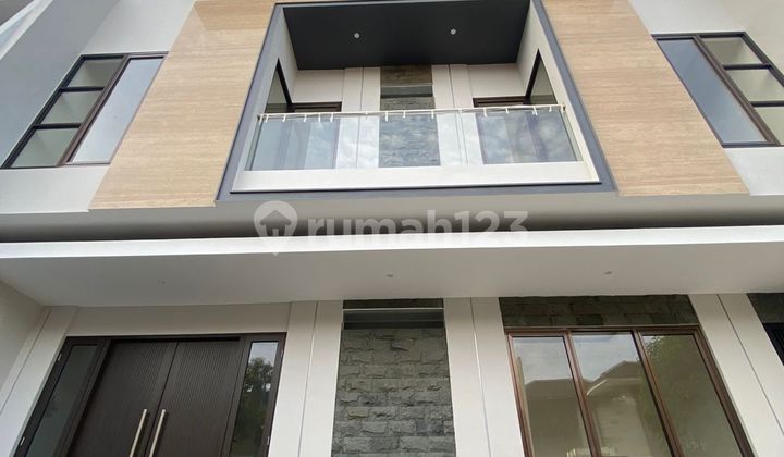 Best Deal! Rumah Modern Premium Di Citraland Surabaya Barat
