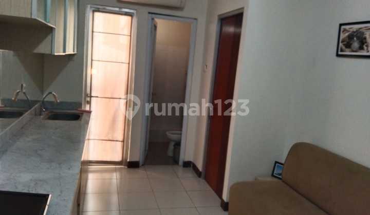 Apartment 2 BR Gunawangsa Manyar Strategic Cheap Furnished Apartment 2 BR Gunawangsa Manyar Strategic Cheap Furnished