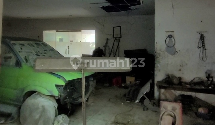 Rumah Usaha Di Raya Jemursari 800.0 m²