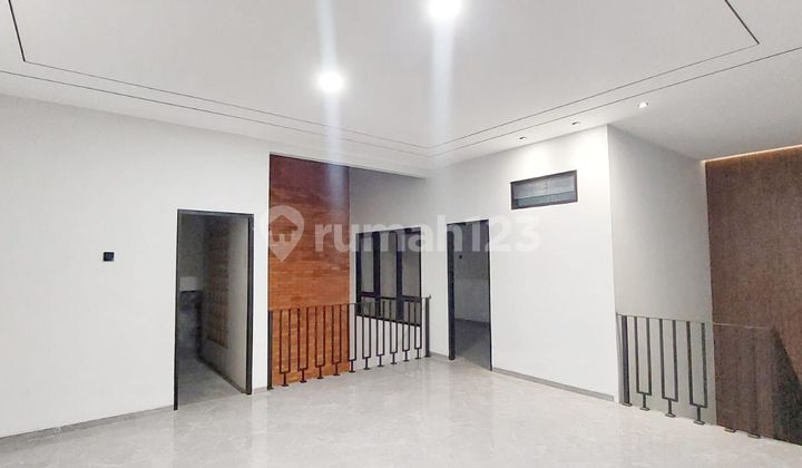 Rumah Gayungsari Barat Shm 2 Lantai 2