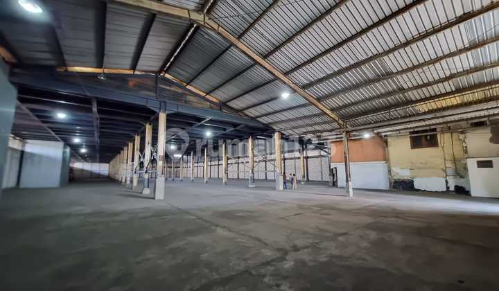 Warehouse Rental in Rungkut Industrial Sier