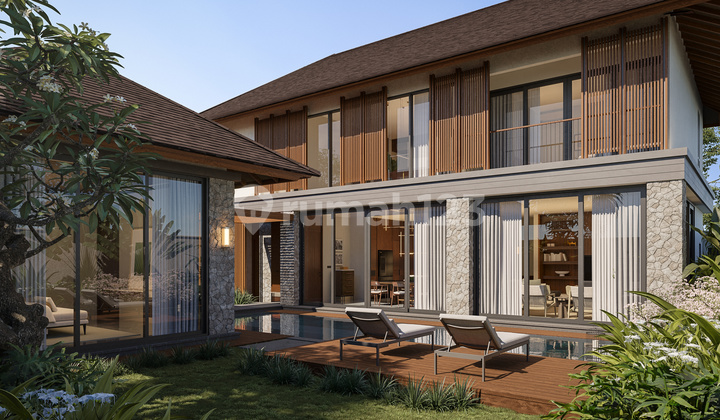 Jimbaran's Timeless Contemporary Villa, Elegantly Refined