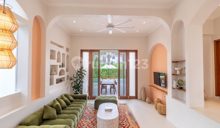 Brand New Three Bedroom Villa with Stunning Rice Field Views for Rent in Kedungu 