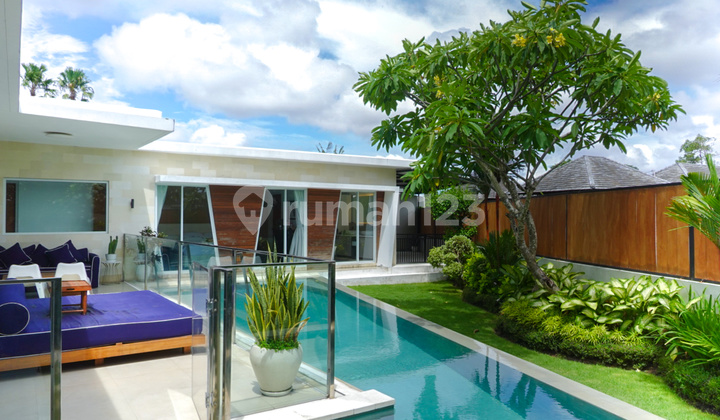 Spacious Child Friendly Villa For Lease In Good Area Of Berawa