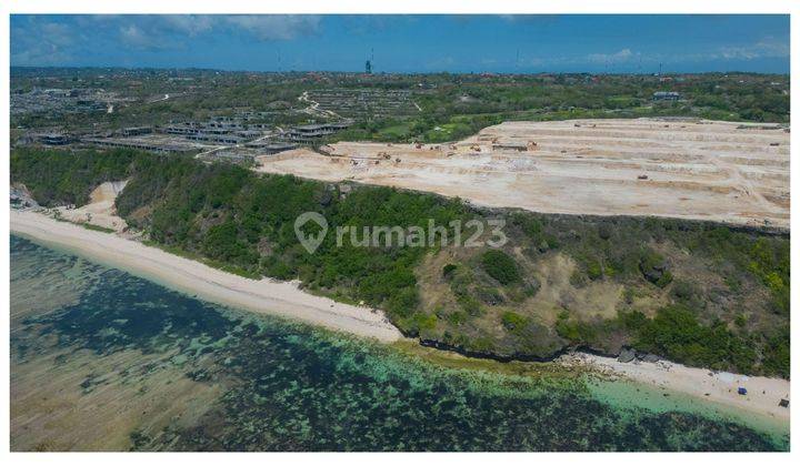 Large land with direct seaview for lease in Timbis 2