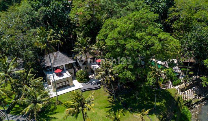 Magnificient Peaceful Big Villa Complex With Complete Facilities With River View For Sale In Cepaka 2