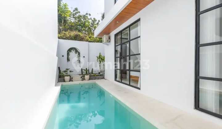 Mediterranean Style Villa For Rent In Peaceful Area Of Ungasan