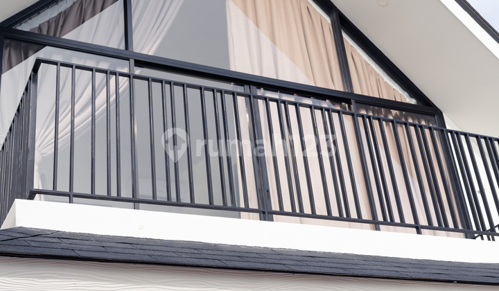 Brand New Two Bedroom Villa with Direct Ricefields View for Lease in Dalung 2