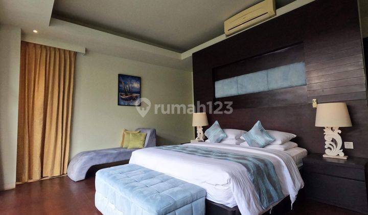 Luxurios Four Bedroom Villa With Complete Amenities For Rent In Jimbaran 2