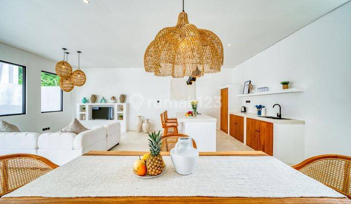 Cozy and Spacious Two Bedroom Villa Located in Strategic Area for Lease in Ungasan 2