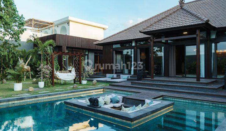 Luxurious Four Bedroom Villa Inside Peaceful Complex For Lease In Jimbaran 1