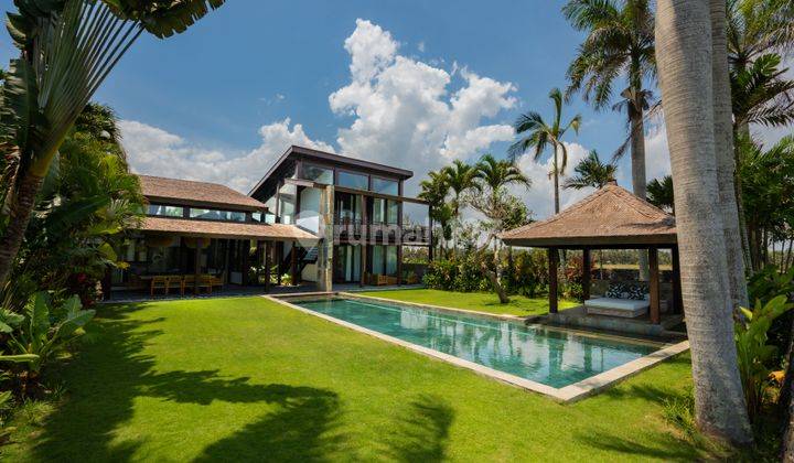 Cozy And Peaceful Villas With Amazing Ricefields And Seaview Surrounding For Sale In Beraban 1