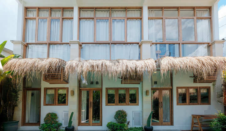 Villa Compound with Commercial Space Located in Premium Area for Lease in Tumbak Villa Compound with Commercial Space Located in Premium Area for Lease in Tumbak