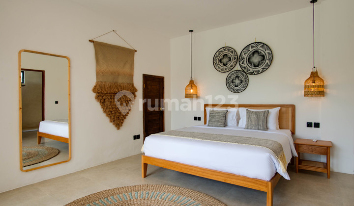 Stylish Two-Bedroom Villa for Modern Coastal Living in Seseh 2