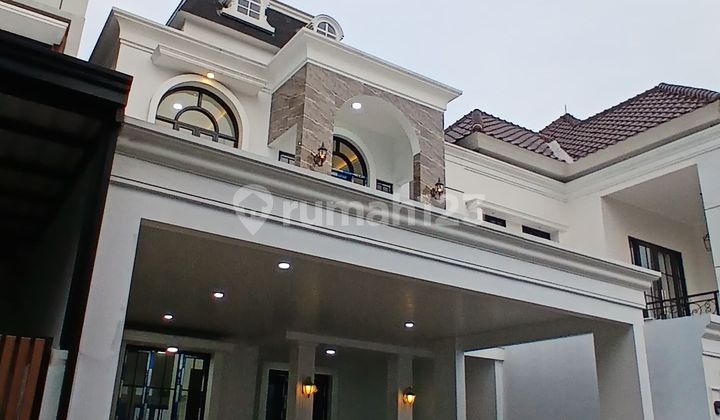 Hunian Eksklusif 2 Lantai Mewah Di Banyumanik 2