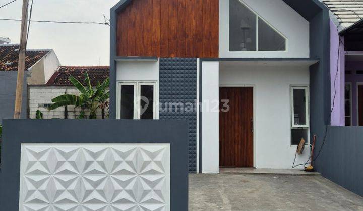 Rumah Desain Minimalis Murah Di Pucang Gading 1