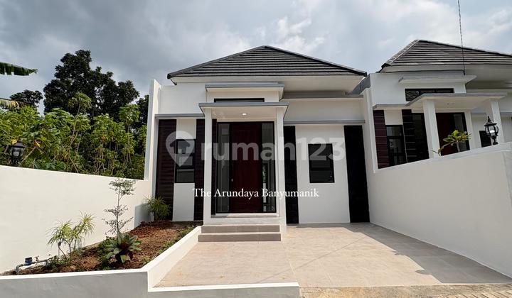 Rumah Baru Gres Lokasi Stategis Dekat Rs. Hermina Banyumanik