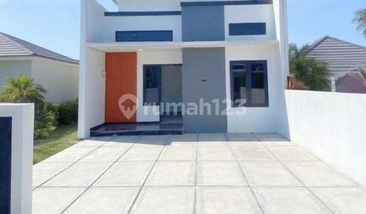 Ready-to-Occupy 3BR House, Good and Affordable in Pedurungan 1
