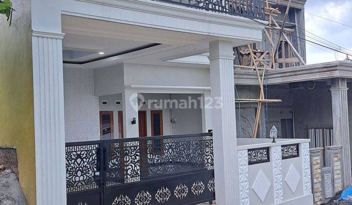 Rumah Mewah Lokasi Strategis Jalan Lebar 2