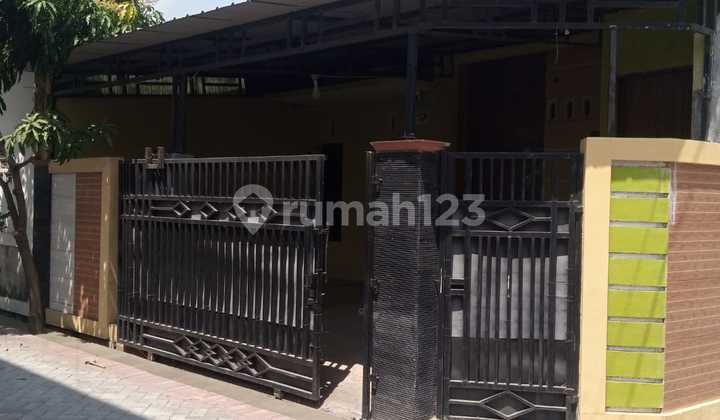 Rumah Bagus Hook Lt 111m2 Ada 3kt Murah Rumah 1
