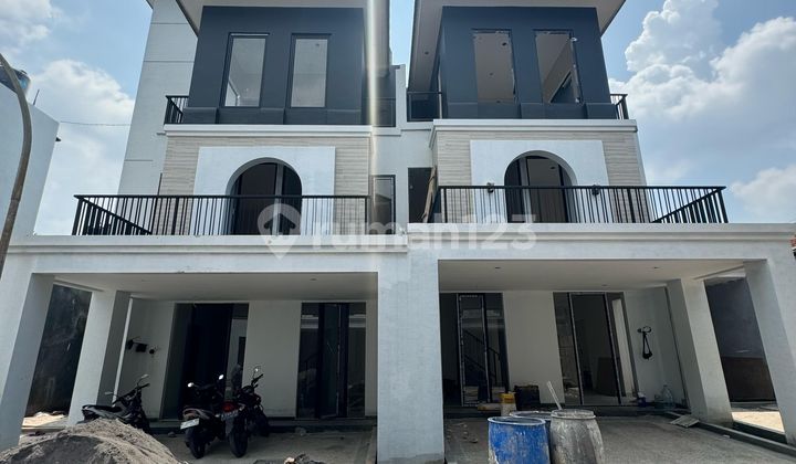 Hunian Siap Huni 3 Lantai 4Kt Dekat Akpol Semarang 1