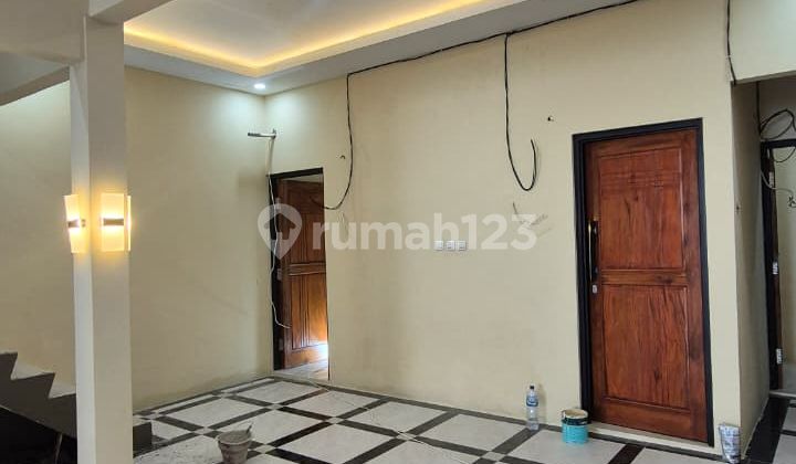 Kost House 9k Room with Private Bathroom Fully Furnished Kost House 9k Room with Private Bathroom Fully Furnished