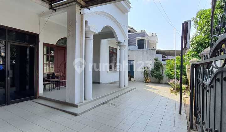 Rumah Second 2 Lantai Tengah Kota Semarang Murah 2