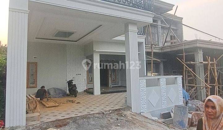 Rumah Mewah Lokasi Strategis Jalan Lebar 1