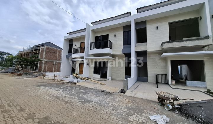 Punya Rumah Serasa Villa View Pegunungan 1