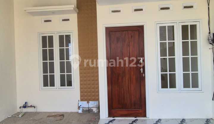 Exclusive Minimalist Residence in the Pucang Gading Area 2