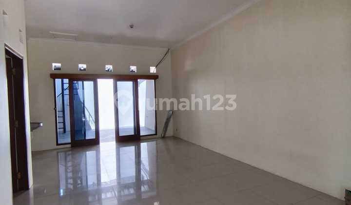 Siap Huni Rumah Bagus di Komplek Perumahan Buana Indah, Jl. Buana Indah Raya No.16, Kopo, Bojongloa Kaler, Kota Bandung, Jawa Barat, Indonesia, 40233, Bkr 2