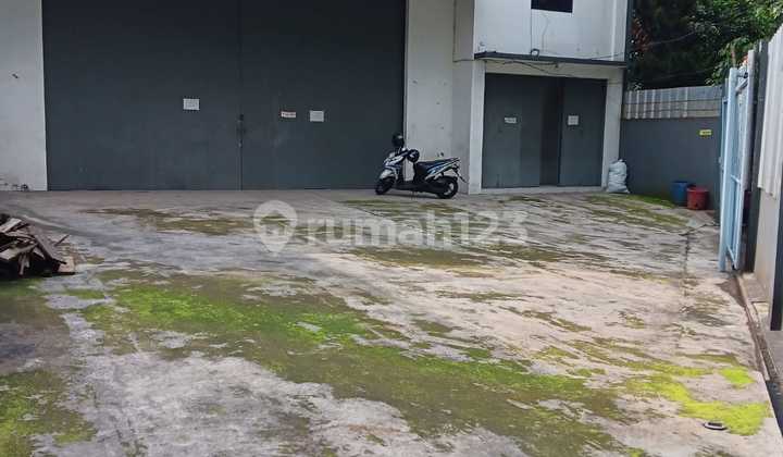 Gudang Pusat Kota di Jl. BKR Lkr. Sel., Cijagra, Kec. Lengkong, Kota Bandung, Jawa Barat, BKR 550.0 m² Unfurnished Gudang SHM 1