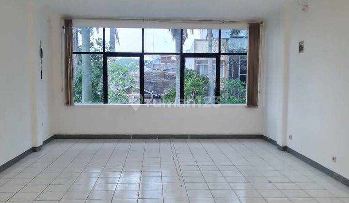 Cocok Untuk Kantor, Bank Ruko3 Lantai Sudah Renovasi 1