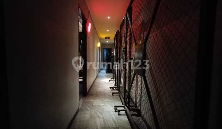 Commercial Space 1750.0 M² Extremely Cool Unfurnished Commercial Space 1750.0 M² Extremely Cool Unfurnished