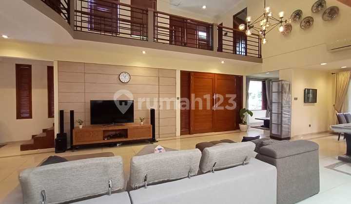 Cocok Buat Orang Asing Rumah Bagus di Setra Duta Cocok Buat Orang Asing Rumah Bagus di Setra Duta