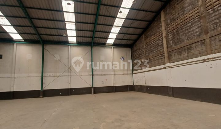 Gudang 5 menit ke tol padalarang 500 m SHM Bagus