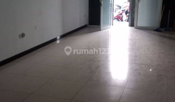 Ruko 3 lantai di Taman kopo indah v SHM Sudah Renovasi 2