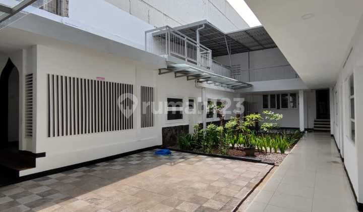 Ruko di Mainroad Sunda Bandung