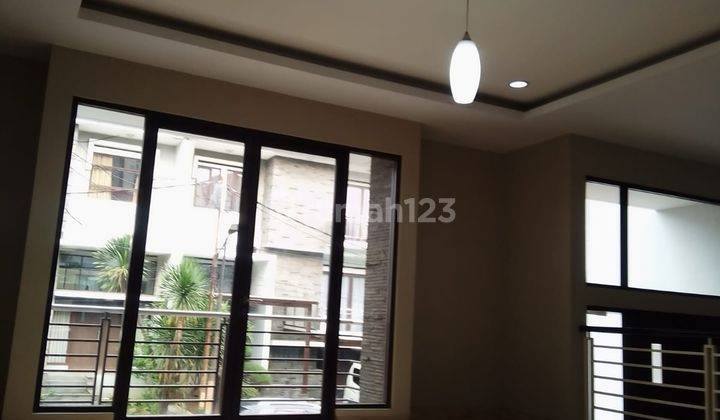 Rumah Pusat Kota Bandung di Jl. Jend. Sudirman, Cibuntu, Kec. Bandung Kulon, Kota Bandung, Jawa Barat, Sudirman 1